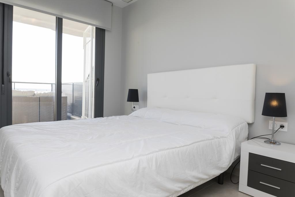 Apartamento Ocean View By Mar Holidays Arenales del Sol Exterior foto